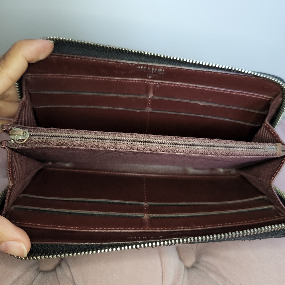 Chanel Matelasse Long Zippered Wallet - Picture 6 of 12
